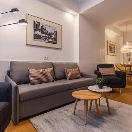 Upscale & Modern 2bdr * Lisboa