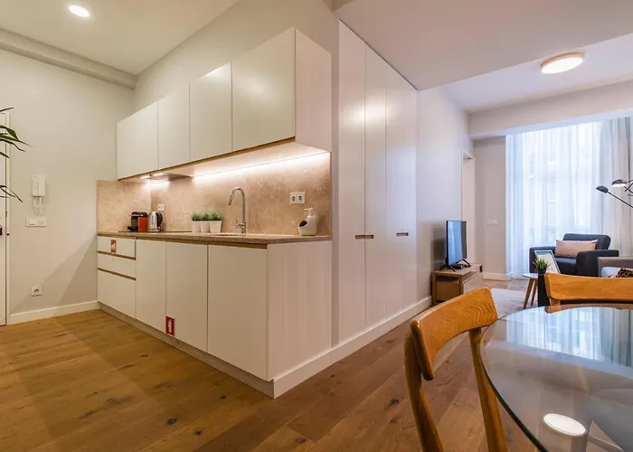 Appartamento Upscale & Modern 2bdr *